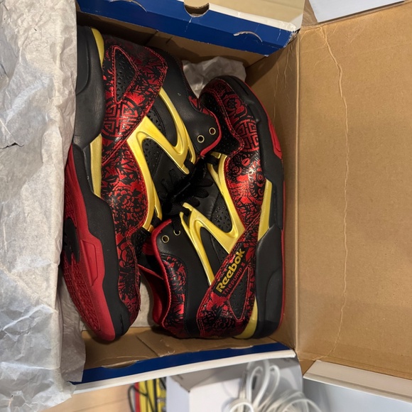 Rare Shoes ! Made for Chinese New Year ! Year of the OX ! Reebook Pump Shoes - Picture 9 of 9